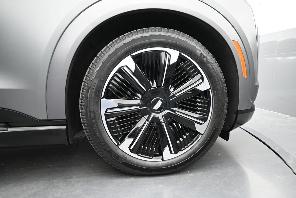 Certified 2026 Cadillac Escalade IQ Sport 2 AWD/4WD image 18