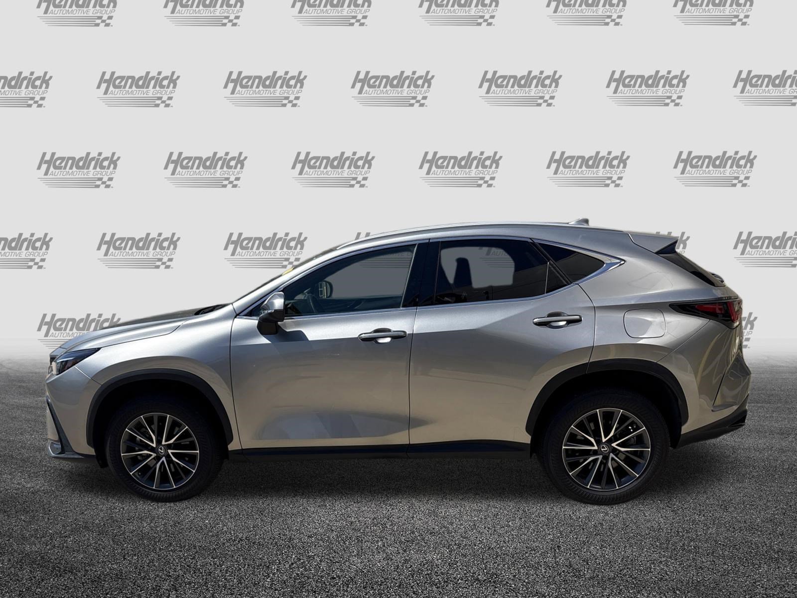 Used 2023 Lexus NX 350 AWD image 7