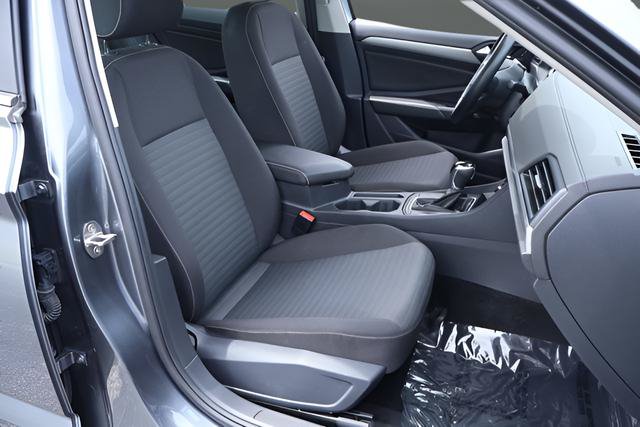 Certified 2024 Volkswagen Jetta S FWD image 19