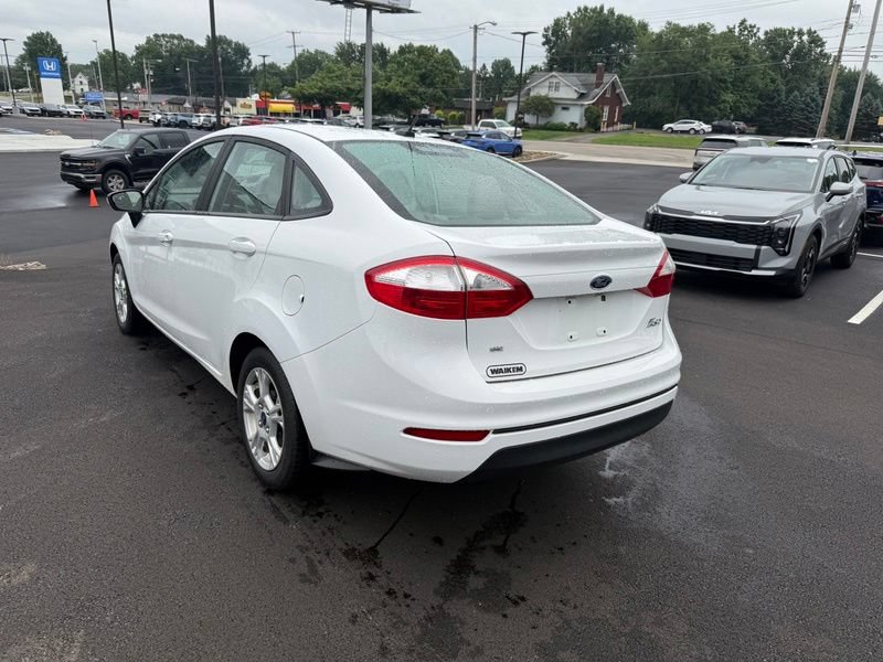 Used 2016 Ford Fiesta SE FWD image 6