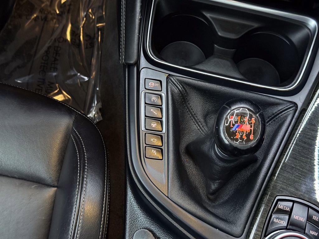 Used 2015 BMW M4 Coupe w/ Executive Package image 23