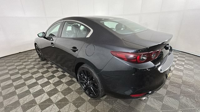 Used 2024 MAZDA MAZDA3 s FWD image 4