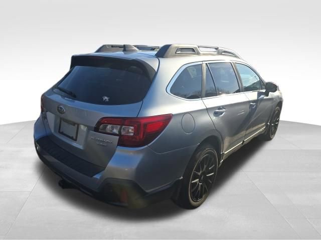 Used 2018 Subaru Outback 3.6R Limited image 6