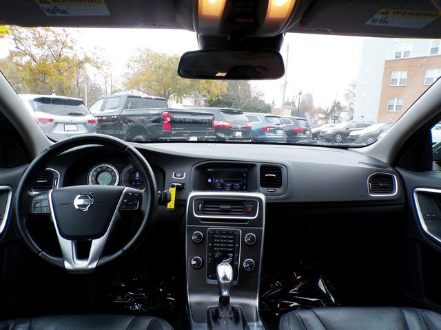 Used 2013 Volvo S60 T5 image 9