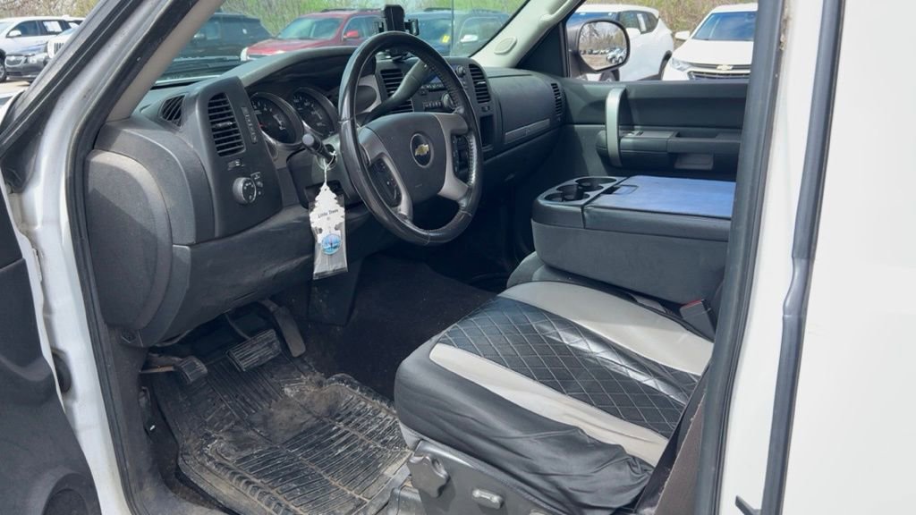 Used 2009 Chevrolet Silverado 1500 LT w/ Power Pack Plus image 17