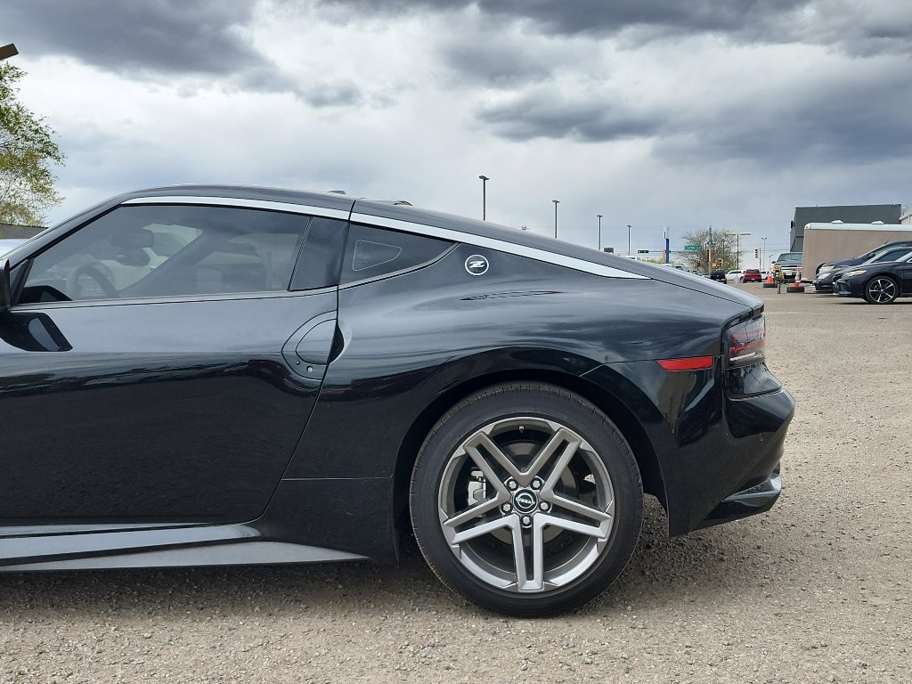 Used 2024 Nissan Z Sport w/ Floor Mat Package image 9