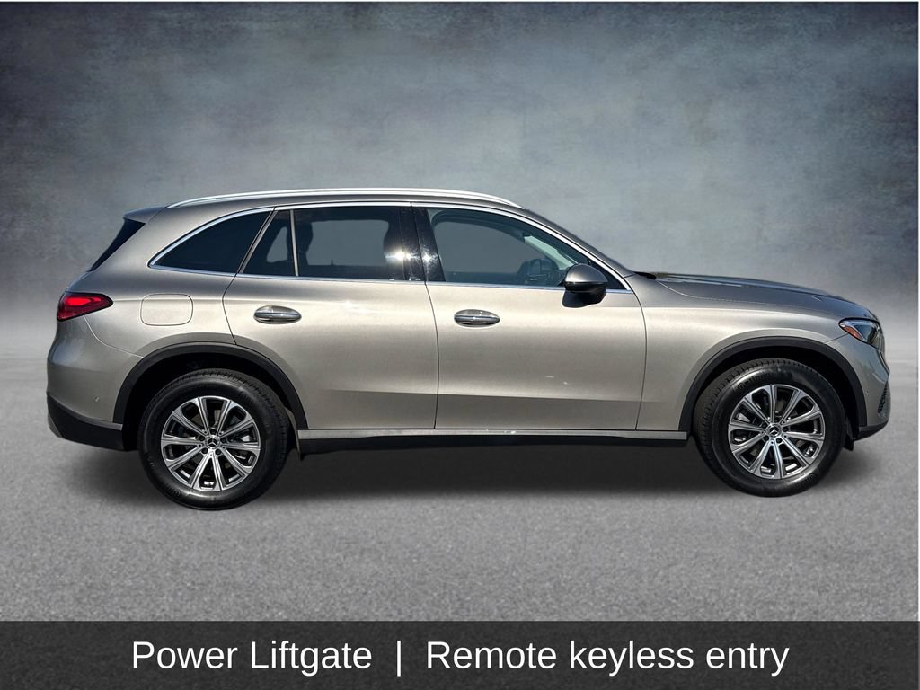 Used 2024 Mercedes-Benz GLC 300 4MATIC image 10