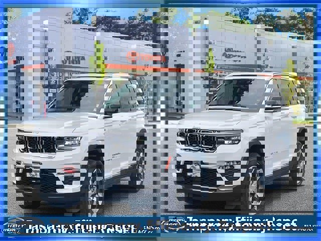 Used 2023 Jeep Grand Cherokee 4WD 4xe w/ MOPAR Finishing Package image 4