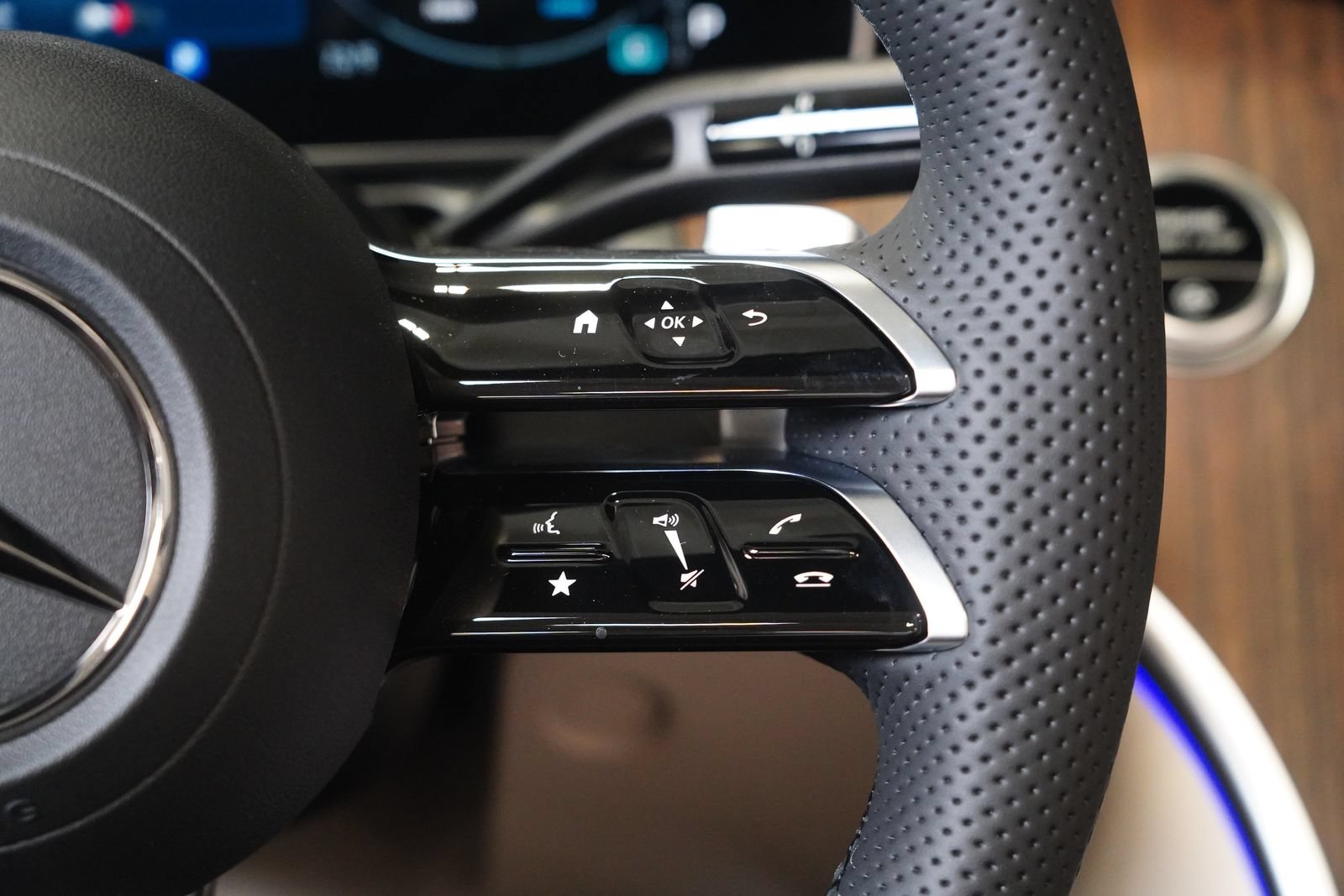 New 2026 Mercedes-Benz CLE 450 4MATIC Cabriolet image 23