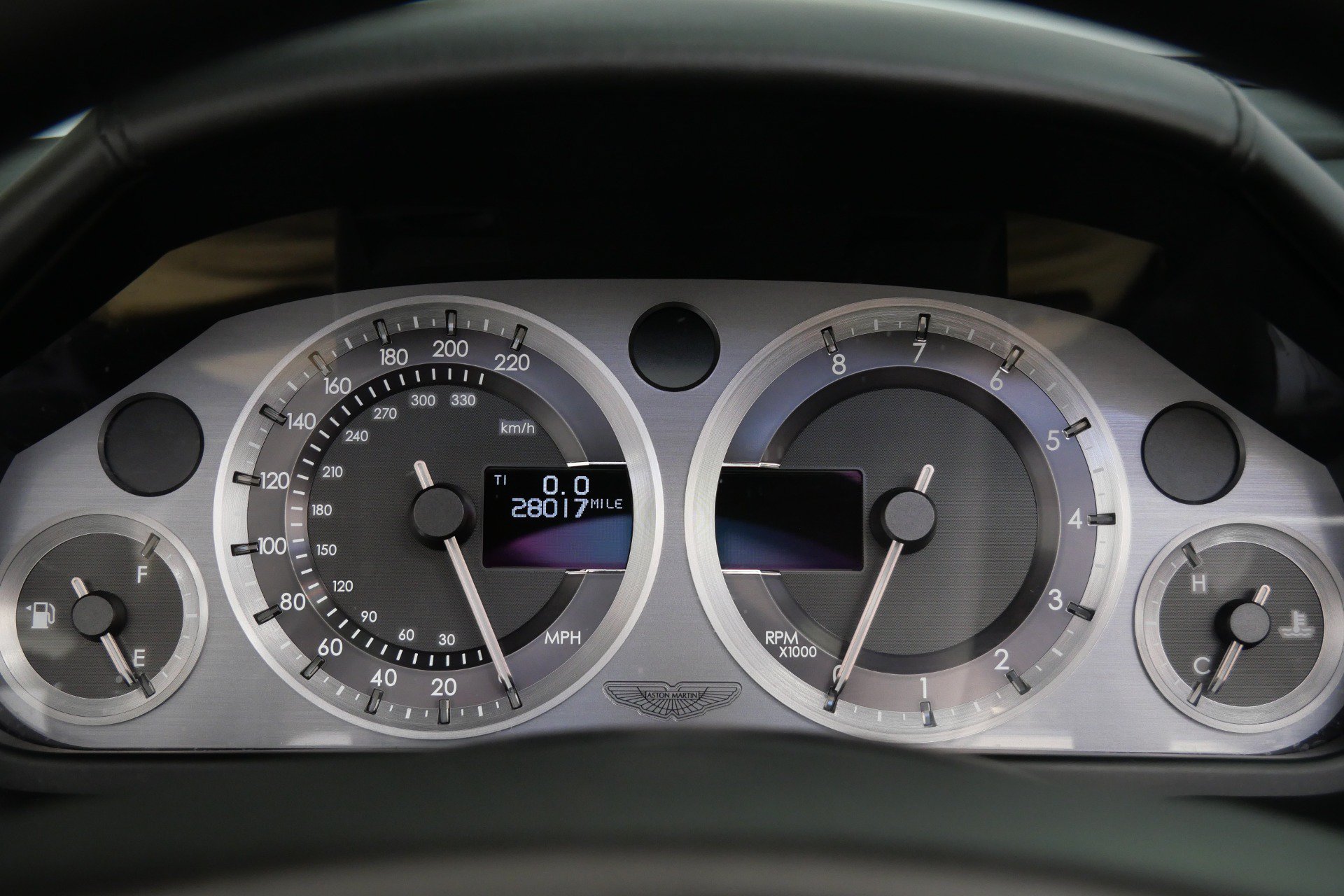 Used 2008 Aston Martin DB9 Volante RWD image 21