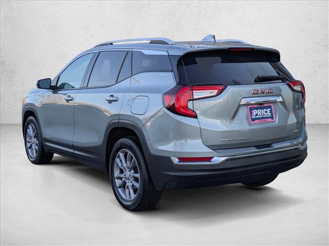 Used 2024 GMC Terrain SLT image 8