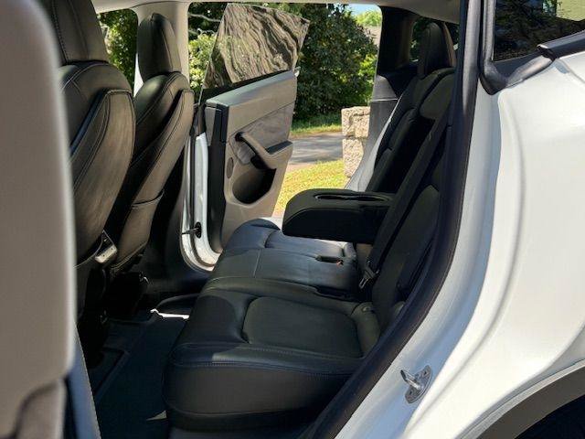 Used 2021 Tesla Model Y Long Range AWD/4WD image 6