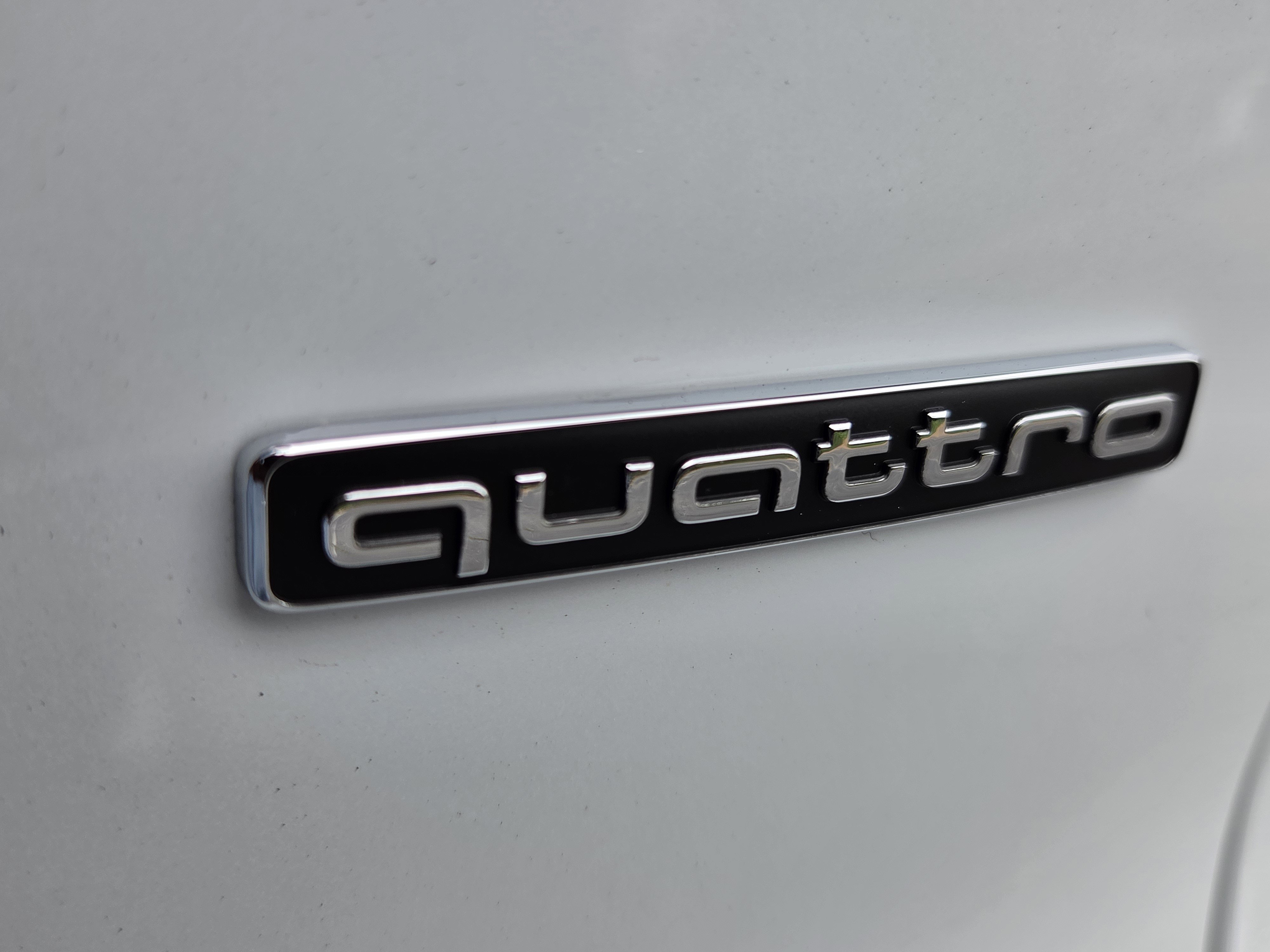 New 2026 Audi Q3 quattro 2.0T w/ Driver Assistance Package AWD/4WD image 37