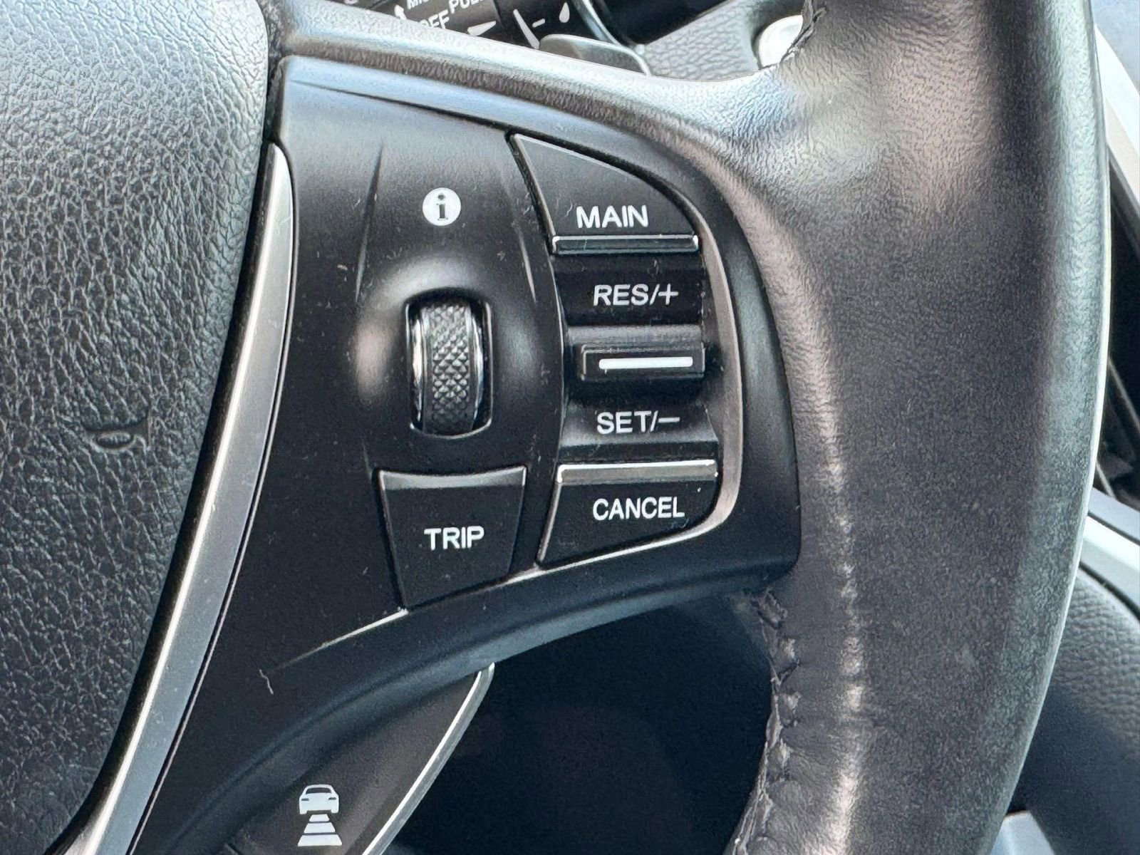 Used 2020 Acura TLX image 28