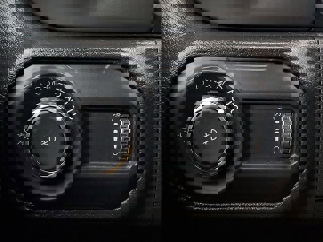 Certified 2023 Jeep Wrangler Sport S image 32