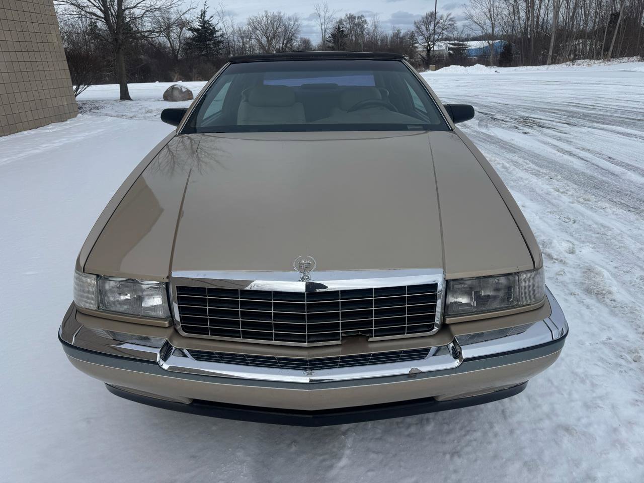 Used 1992 Cadillac Eldorado image 2