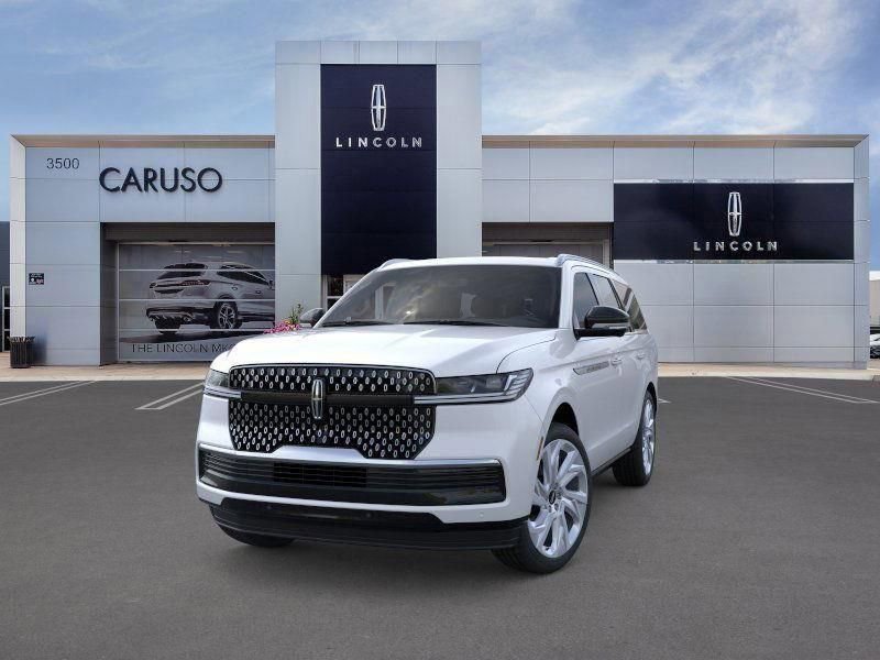 New 2025 Lincoln Navigator Reserve image 2