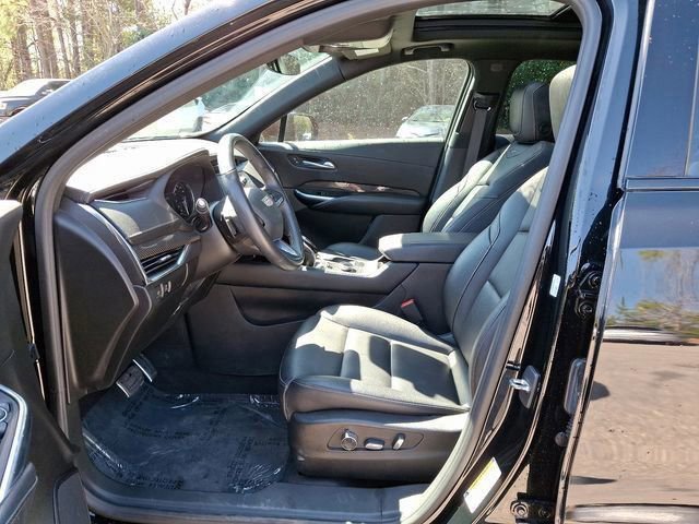 Used 2023 Cadillac XT4 Sport image 27