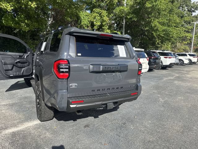 Used 2025 Toyota 4Runner TRD Off-Road AWD/4WD image 35