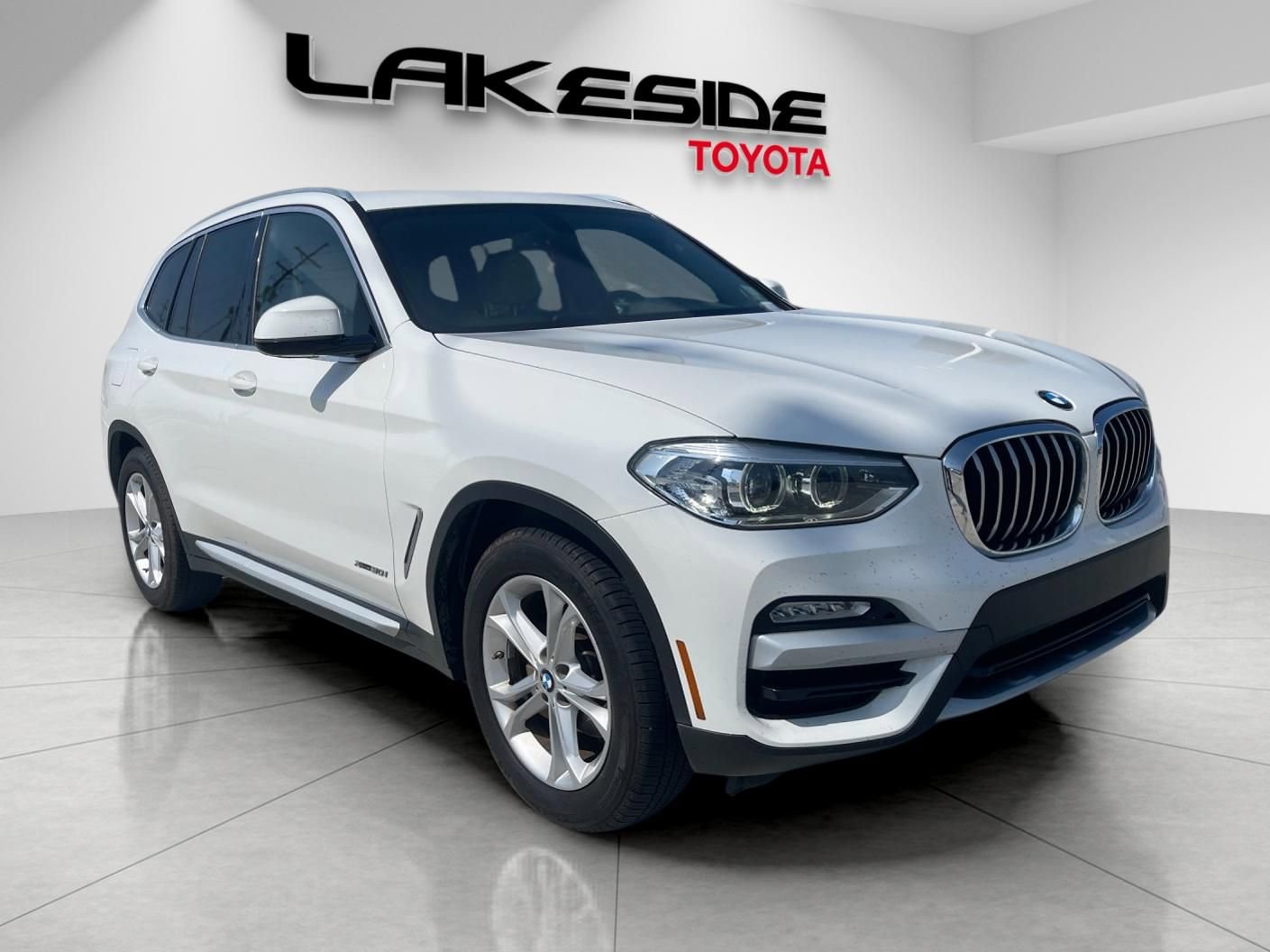 Used 2018 BMW X3 xDrive30i image 9