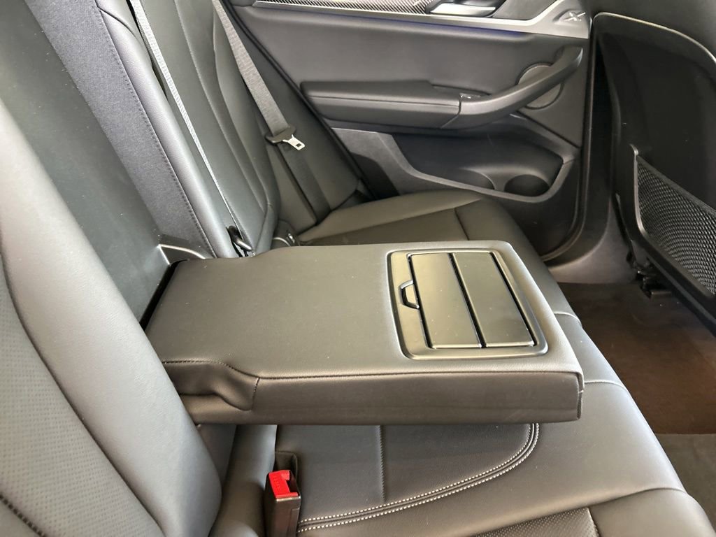 Used 2024 BMW X3 M40i w/ Premium Package image 30