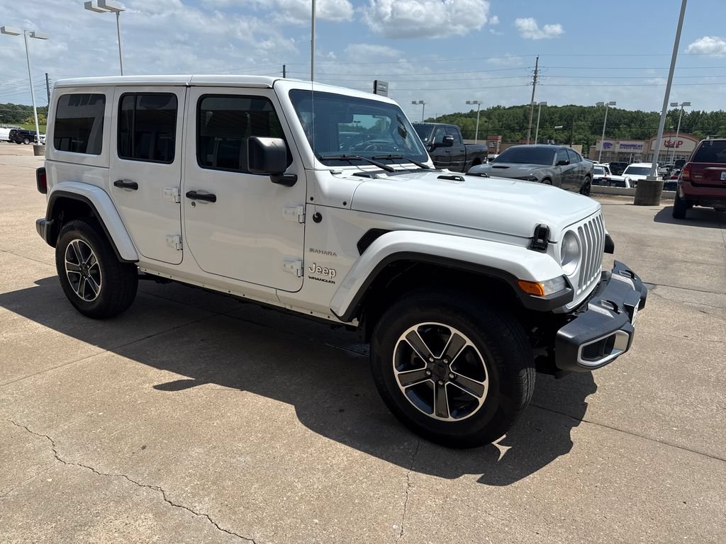 Used 2023 Jeep Wrangler Unlimited Sahara AWD/4WD image 7