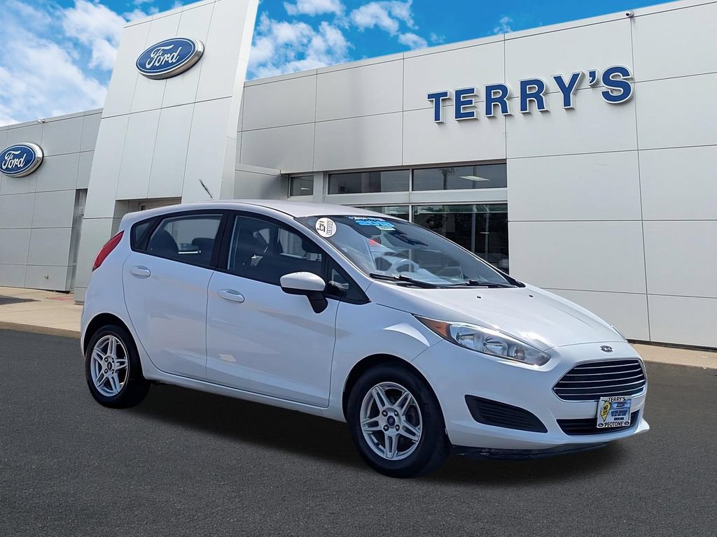 Used 2018 Ford Fiesta SE FWD image 1