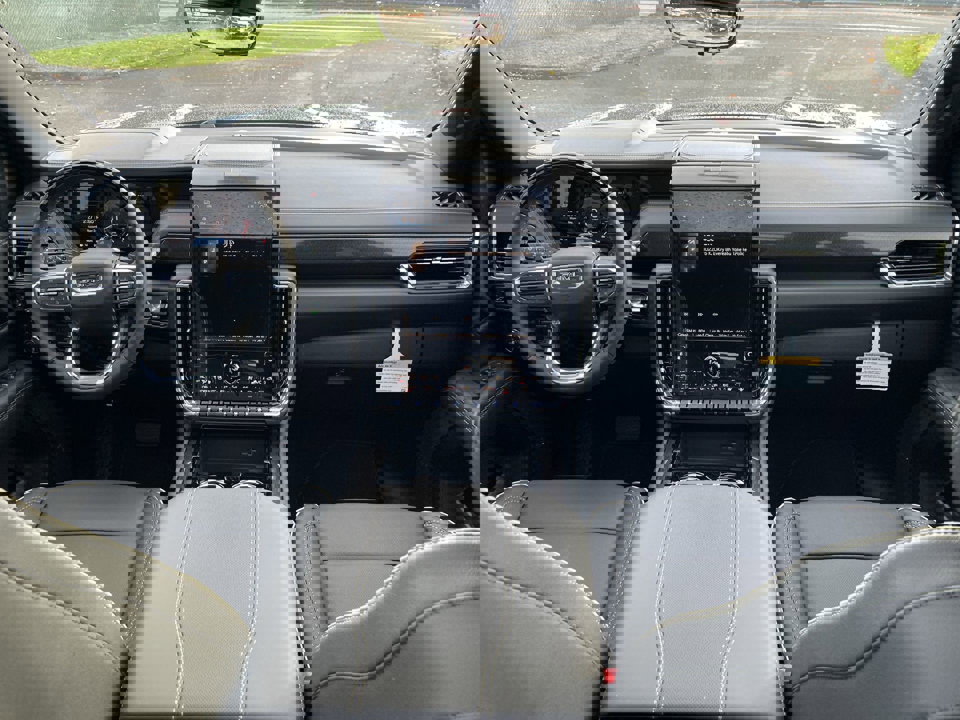 New 2026 GMC Yukon Elevation w/ Elevation Premium Package image 57