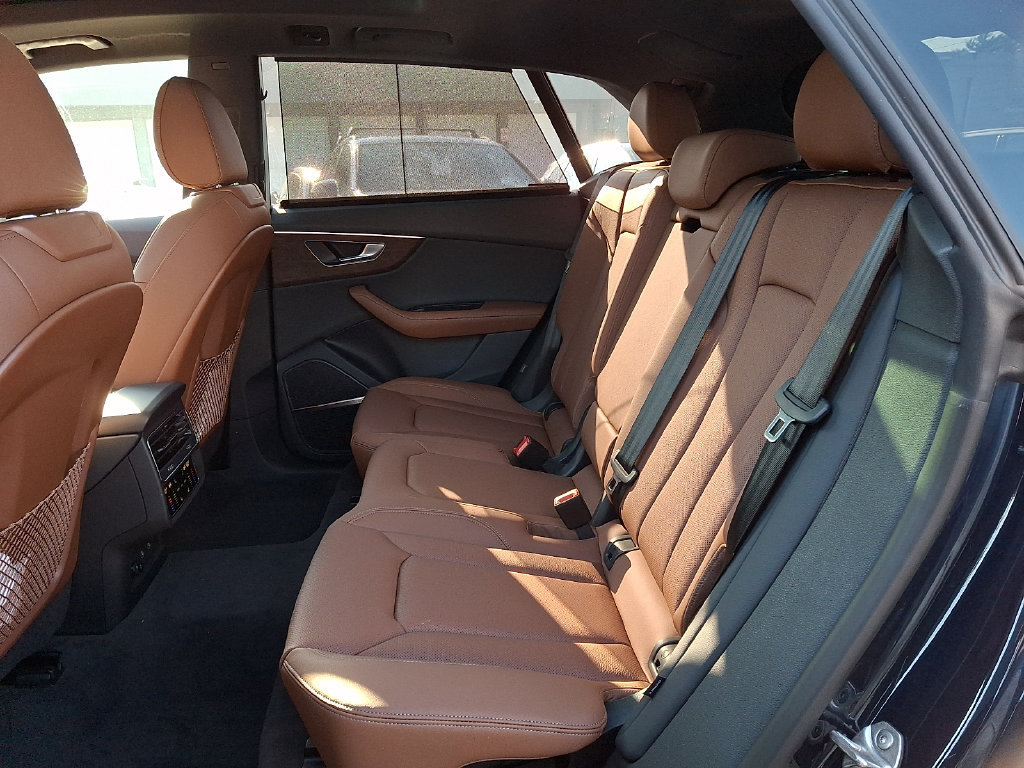 New 2027 Audi Q8 Premium Plus AWD/4WD image 5