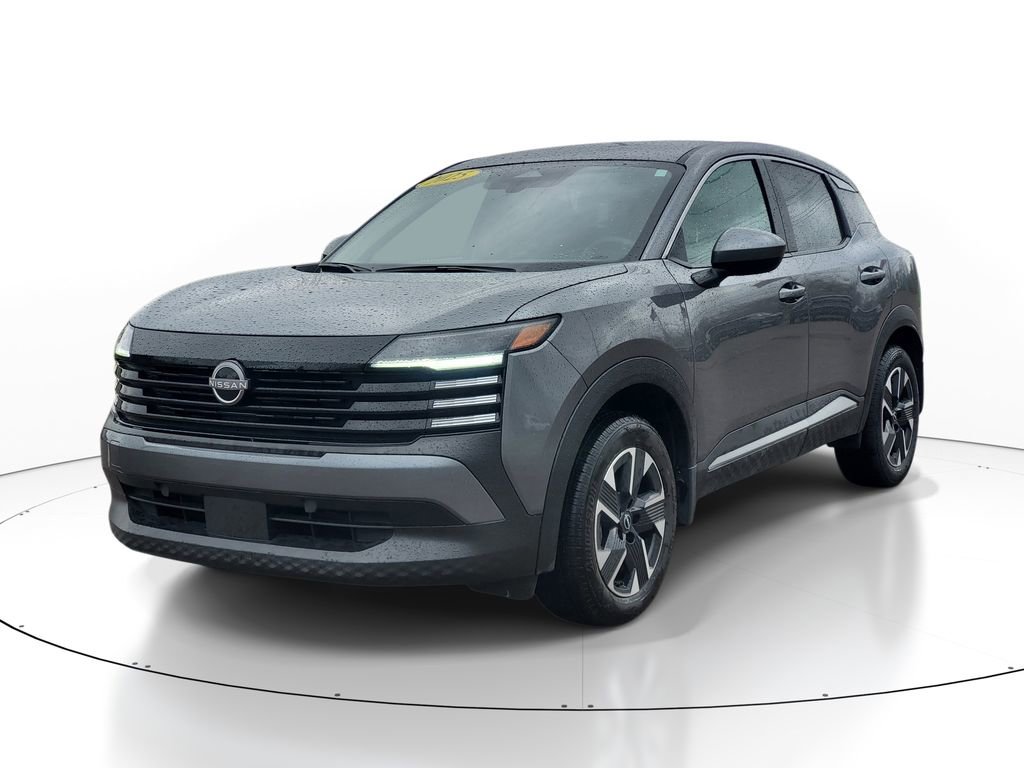 Used 2025 Nissan Kicks SV image 2