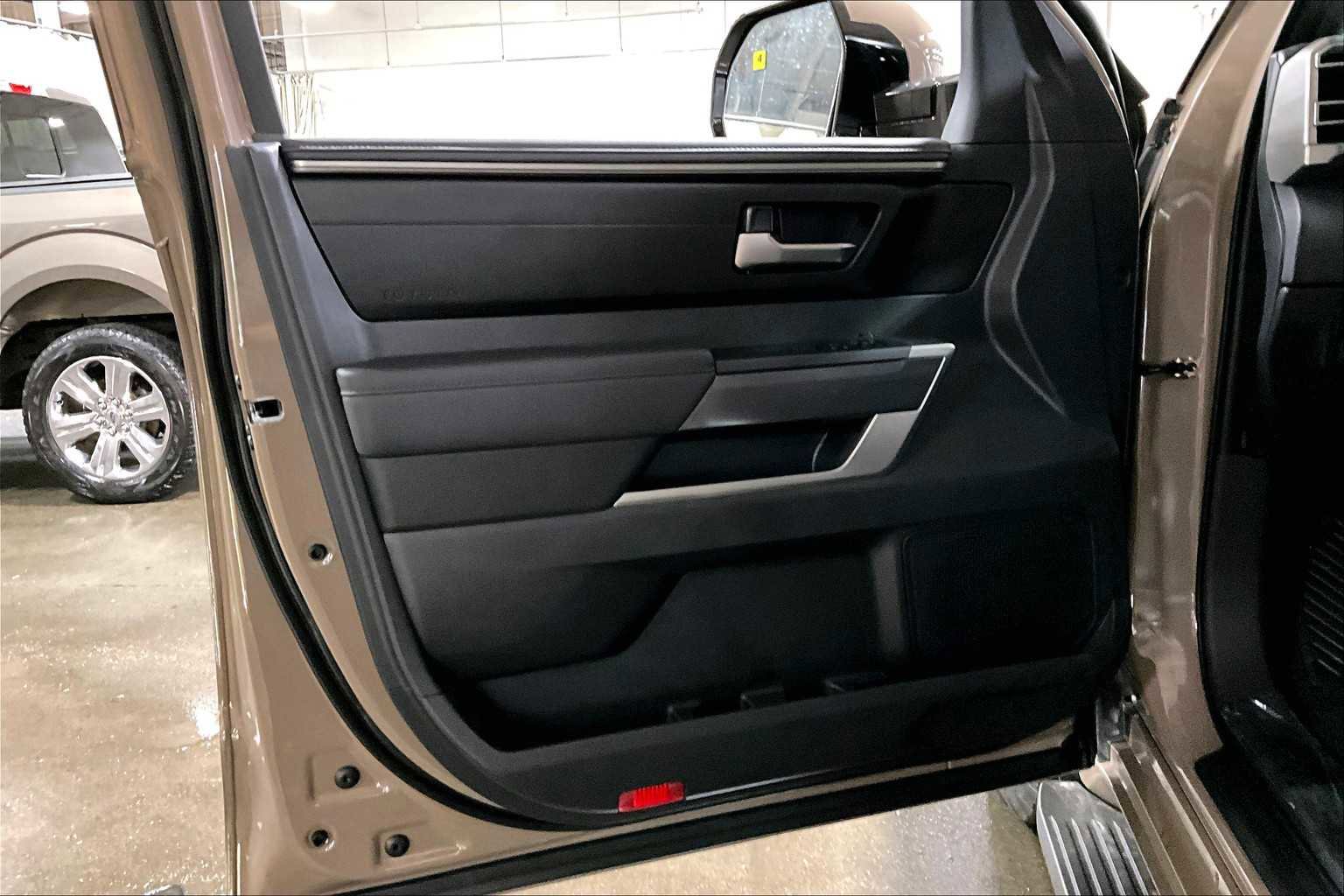 New 2026 Toyota Sequoia SR5 image 10