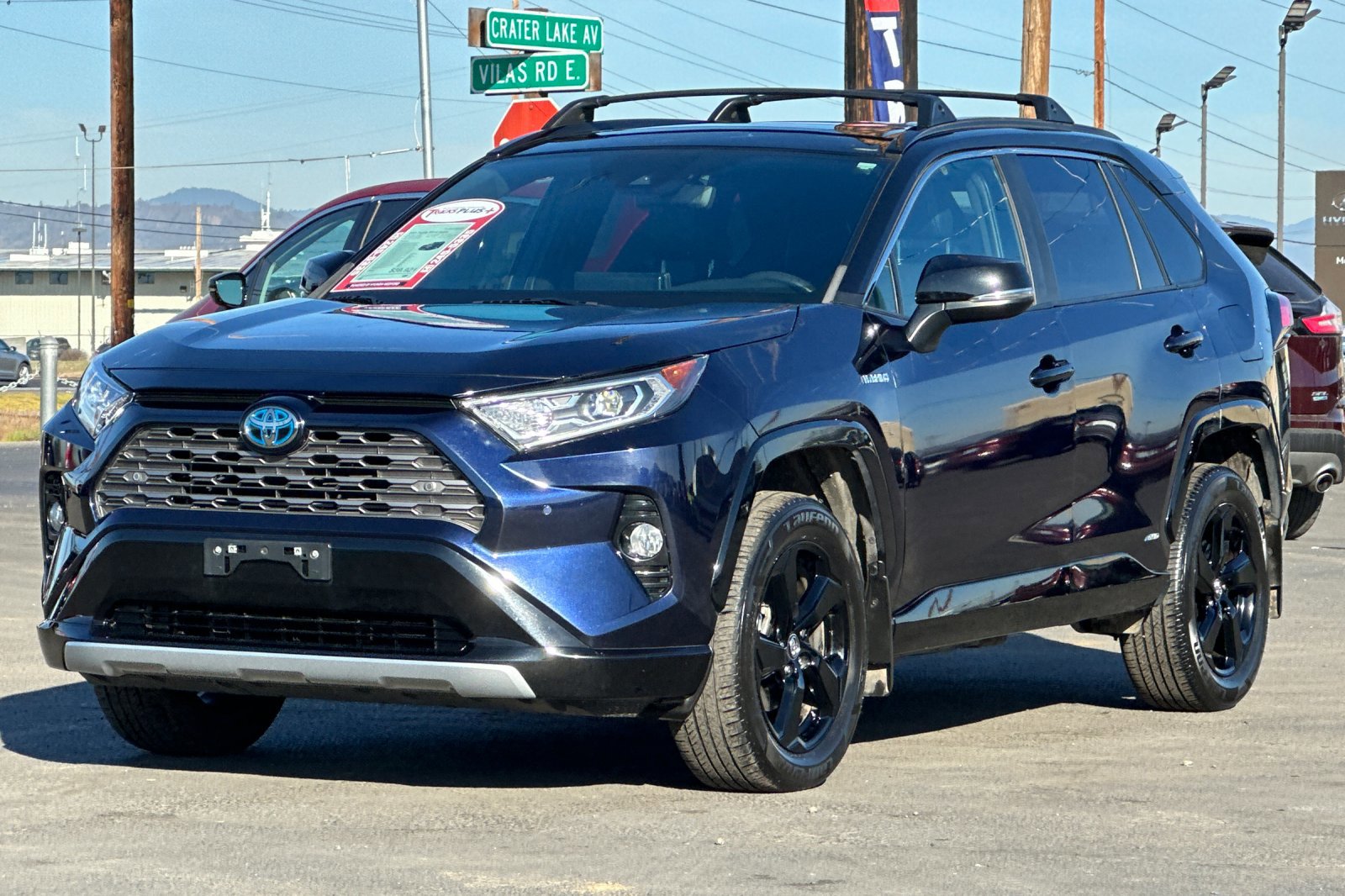 Used 2021 Toyota RAV4 XSE AWD/4WD image 8