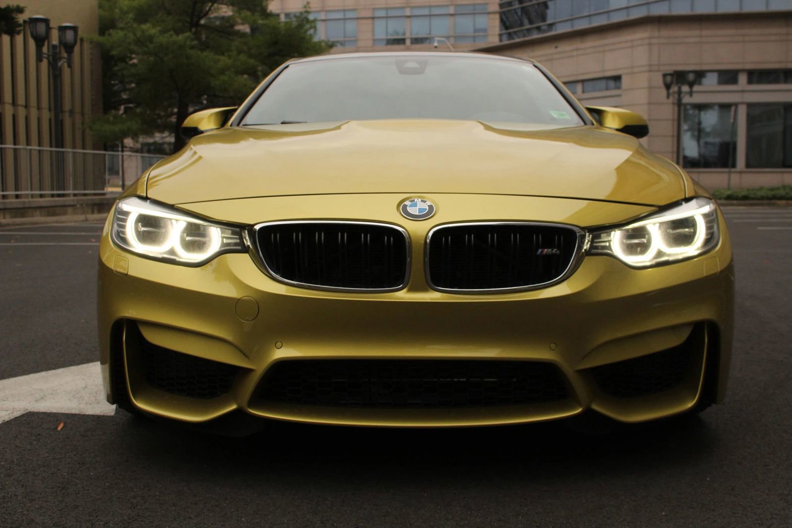 Used 2015 BMW M4 Coupe RWD image 6