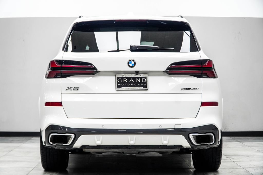 Used 2026 BMW X5 xDrive40i AWD/4WD image 16
