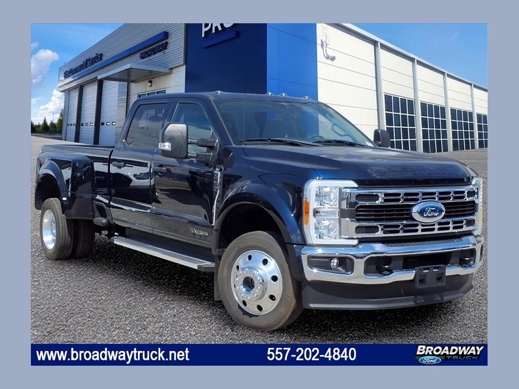 Used 2023 Ford F450 XLT AWD/4WD image 1