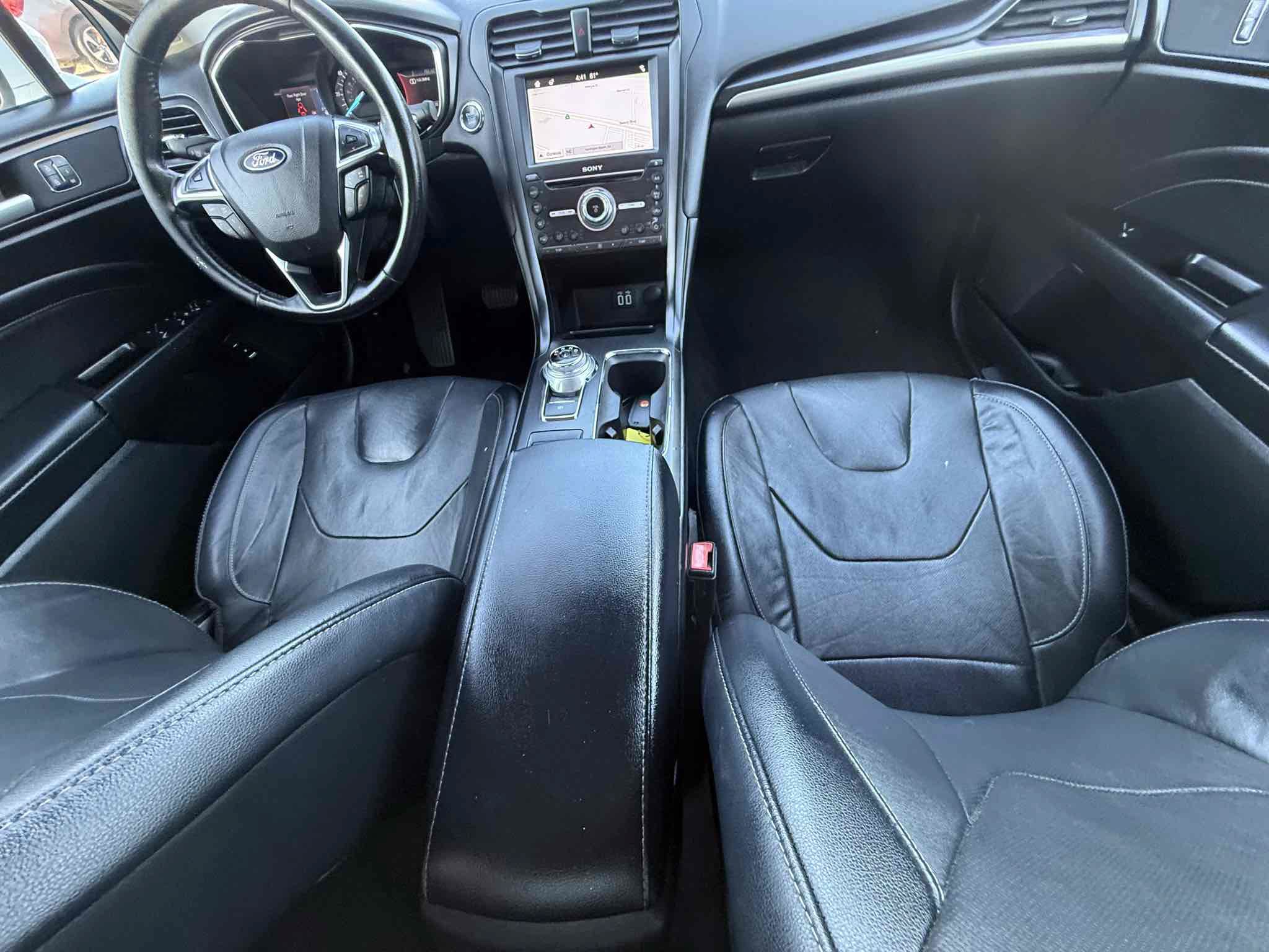 Used 2019 Ford Fusion Energi Titanium FWD image 74