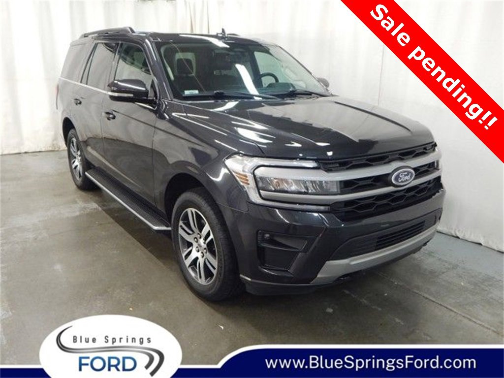Used 2022 Ford Expedition XLT