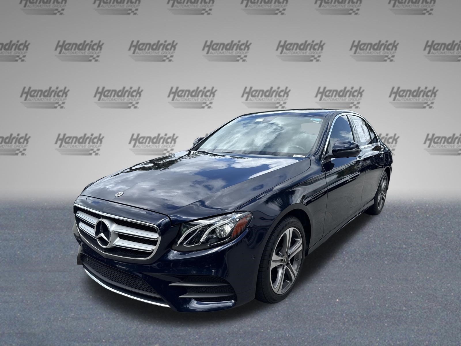 Used 2019 Mercedes-Benz E 300 4MATIC image 4