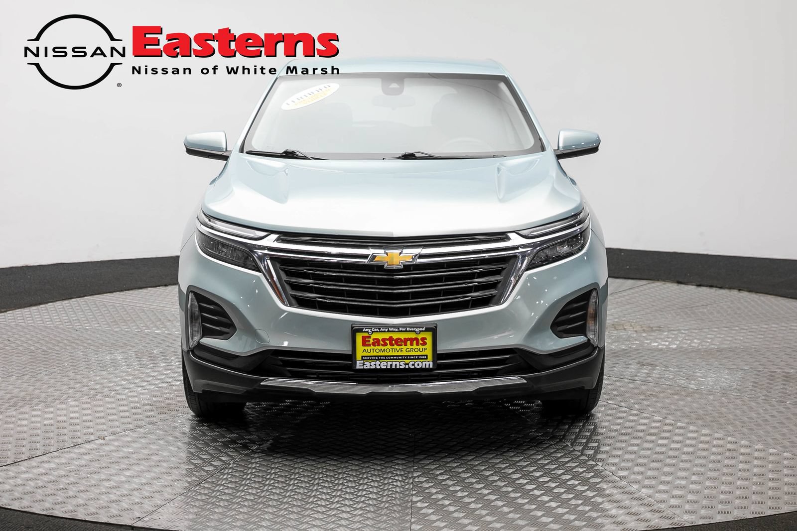 Used 2022 Chevrolet Equinox LT FWD image 2