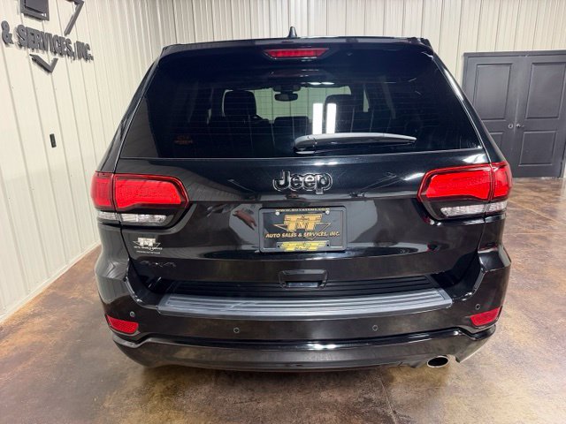 Used 2019 Jeep Grand Cherokee Altitude AWD/4WD image 9