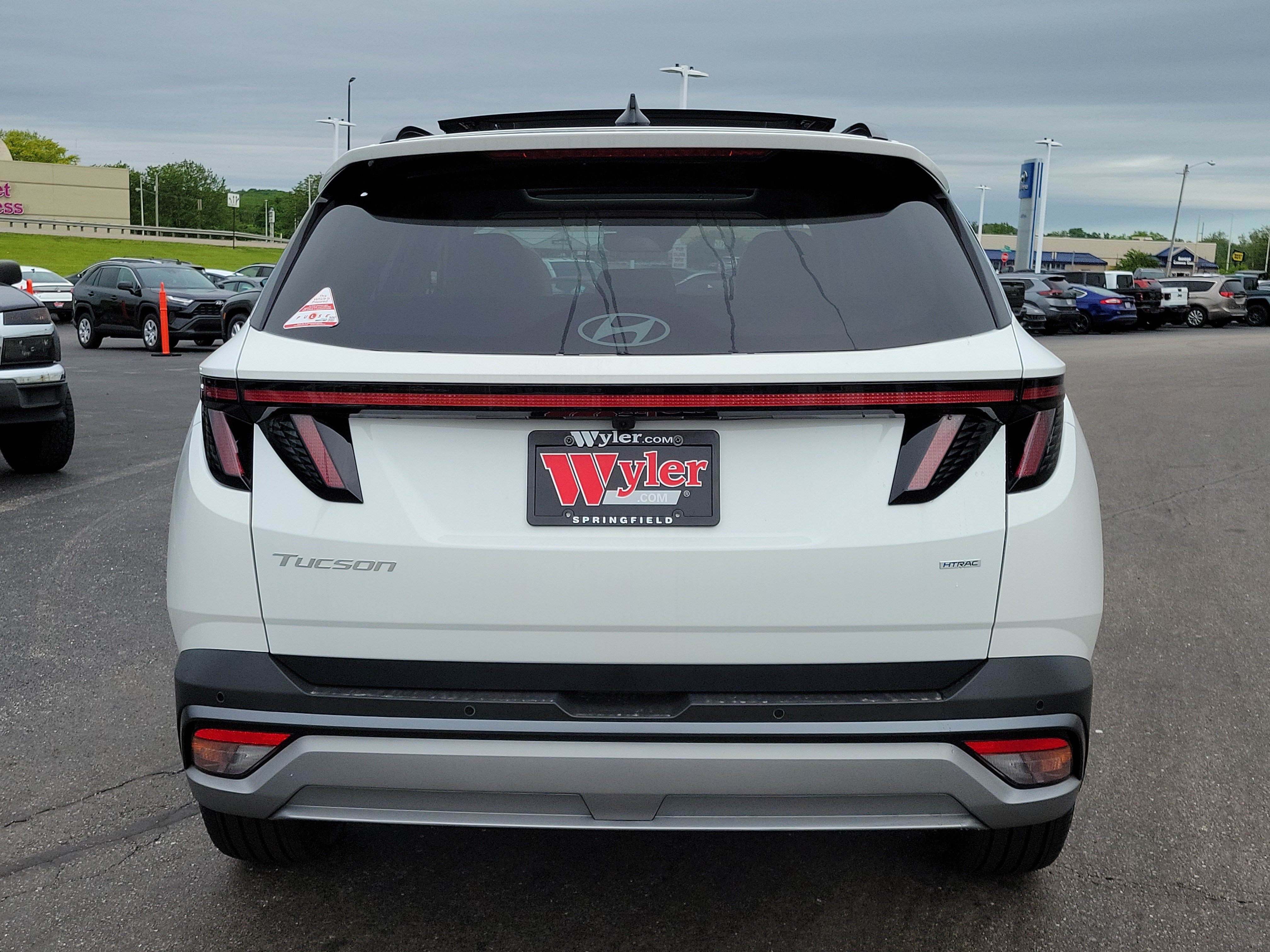 New 2026 Hyundai Tucson Limited AWD/4WD image 4