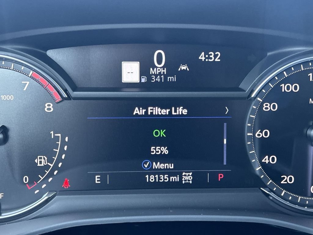 Certified 2025 Cadillac XT5 Premium Luxury AWD/4WD image 9