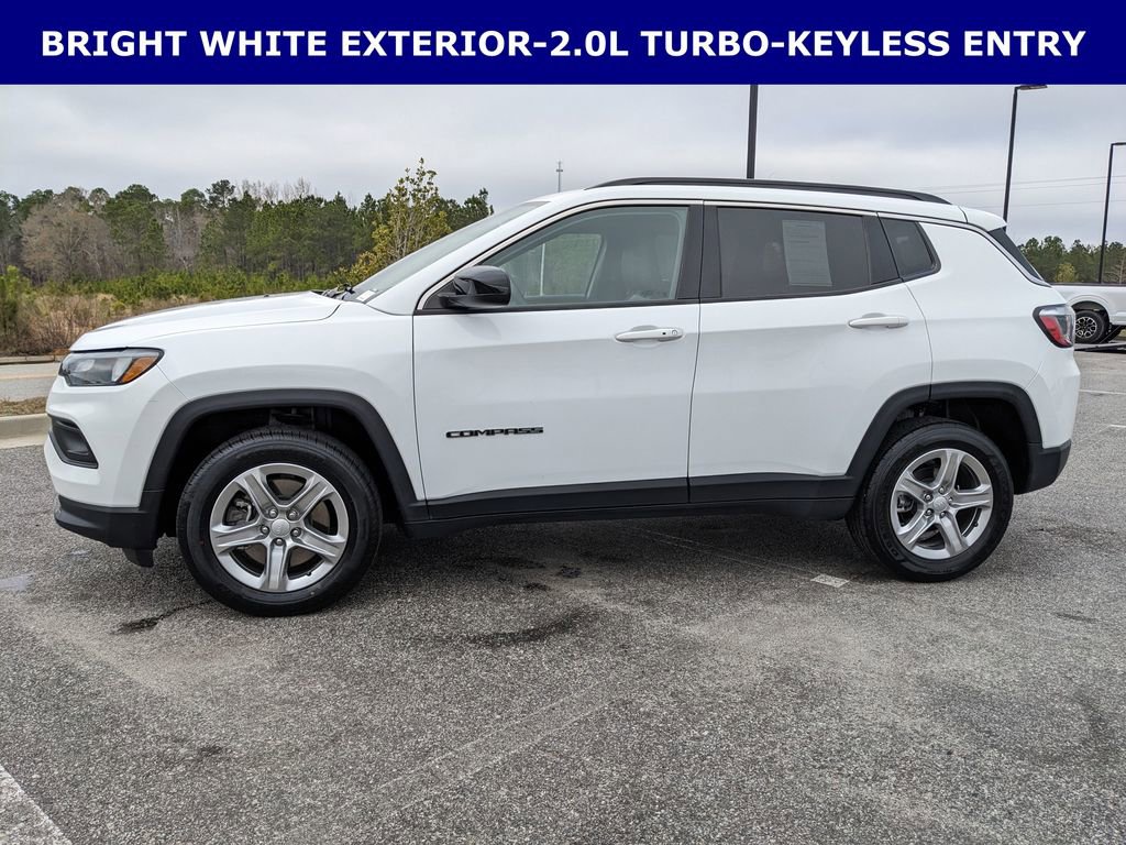 Used 2024 Jeep Compass Latitude image 6