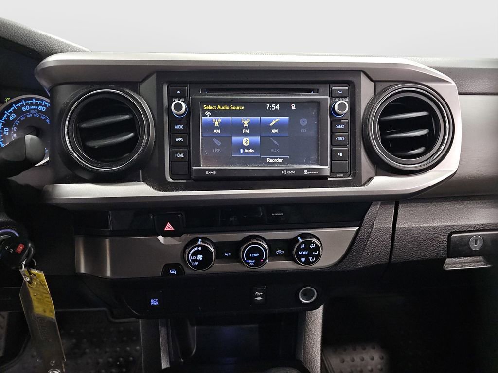 Used 2016 Toyota Tacoma SR5 image 14