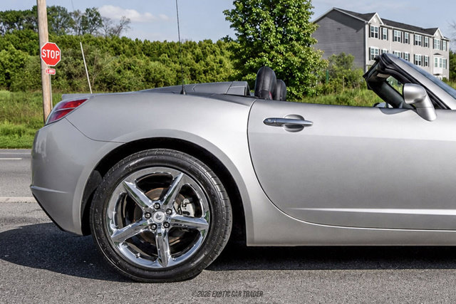 Used 2008 Saturn Sky Red Line RWD image 10