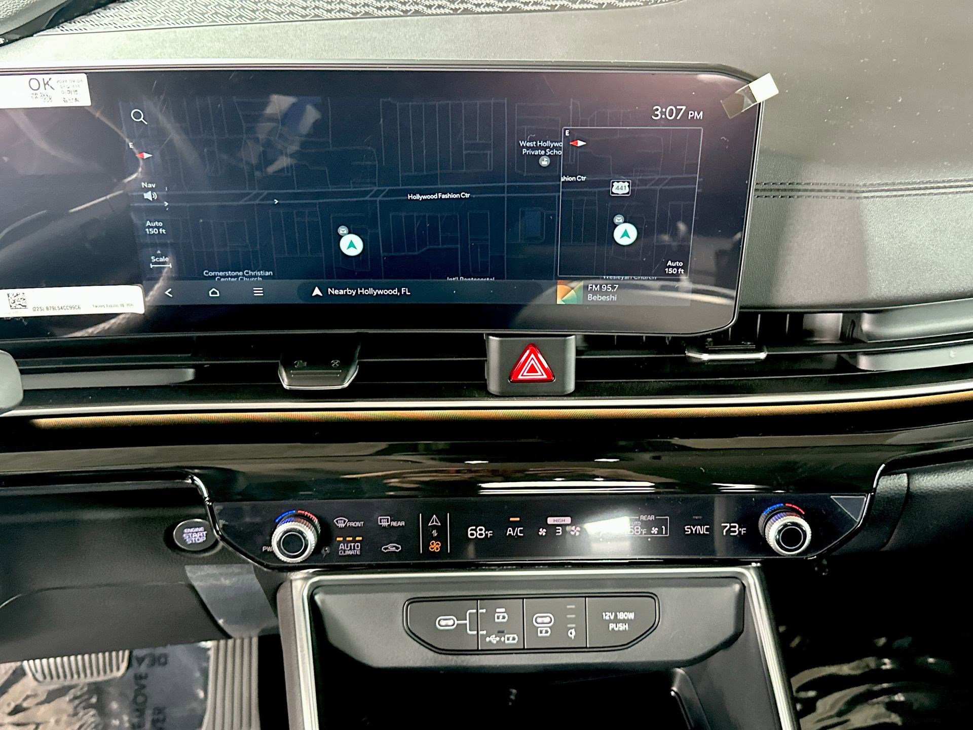 Certified 2025 Kia Carnival SX Prestige image 23