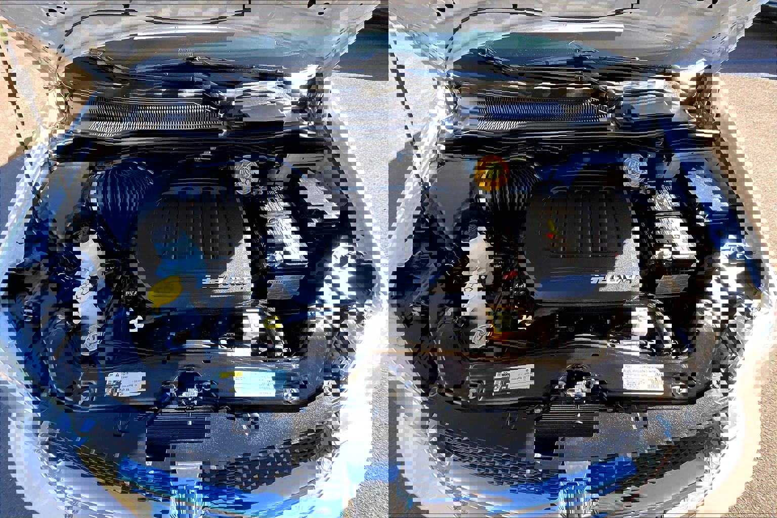 Used 2018 Dodge Grand Caravan SE w/ UConnect Hands-Free Group image 9