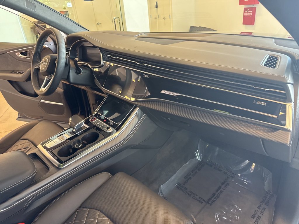Used 2024 Audi SQ8 Prestige w/ Prestige Package image 40