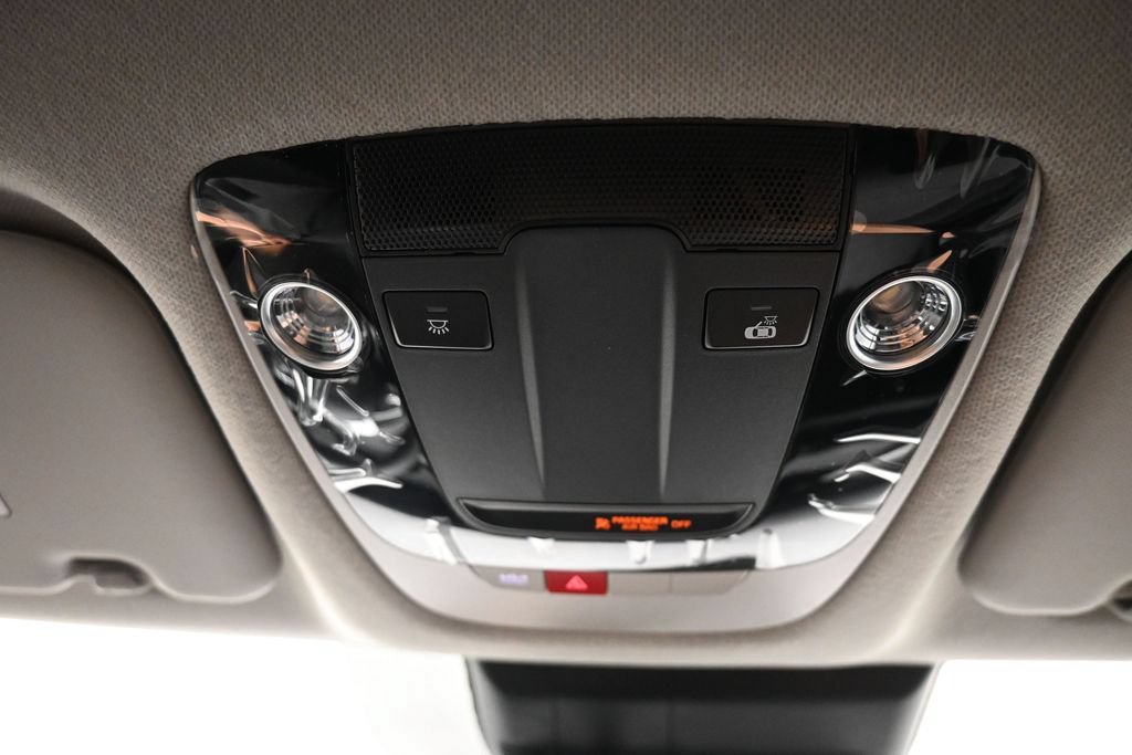 New 2026 Kia Seltos S AWD/4WD image 17