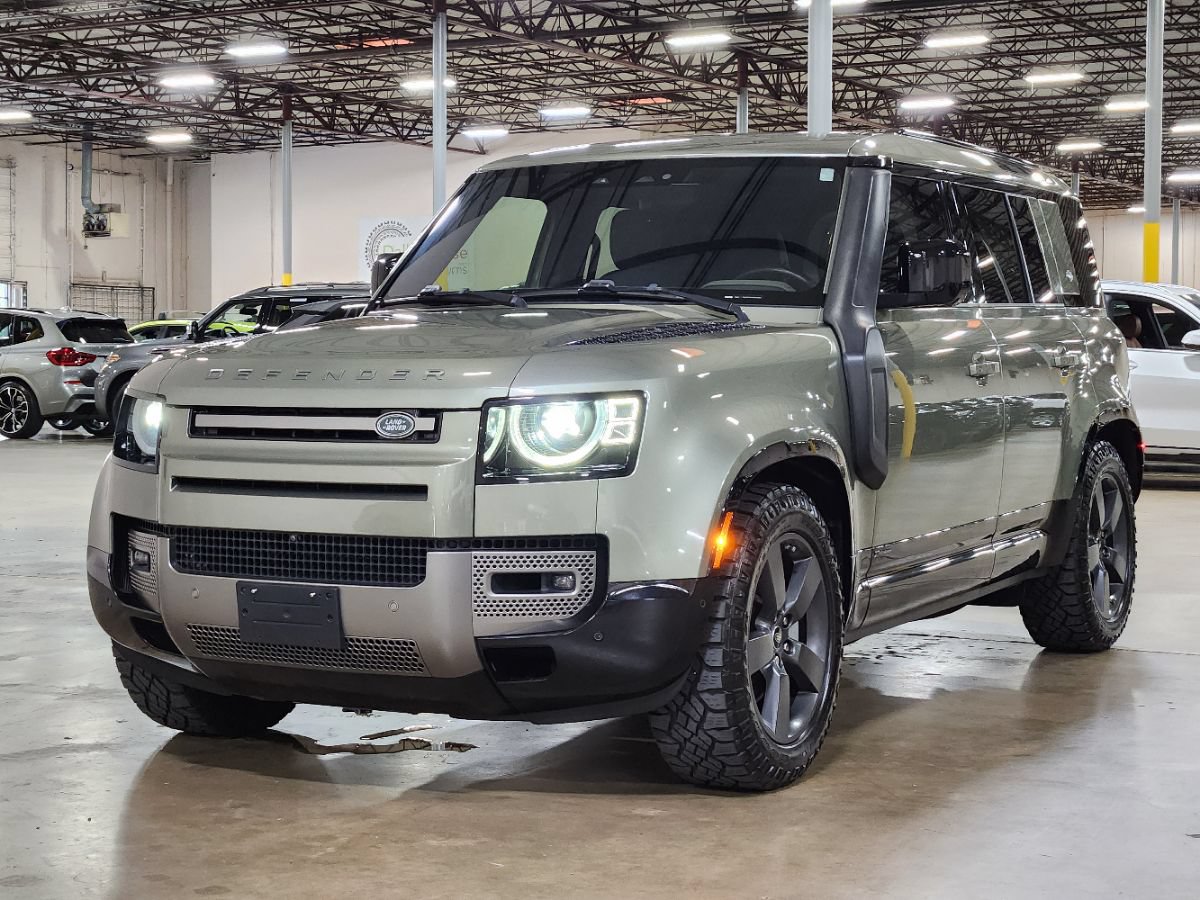 Used 2021 Land Rover Defender 110 X-Dynamic SE AWD/4WD image 4